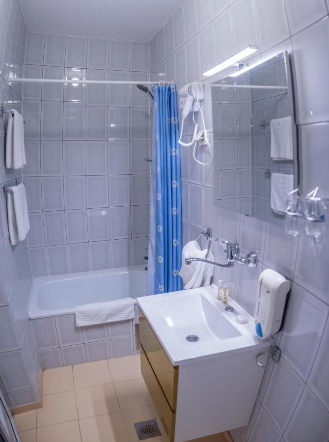 דובוי Hotel Integra מראה חיצוני תמונה