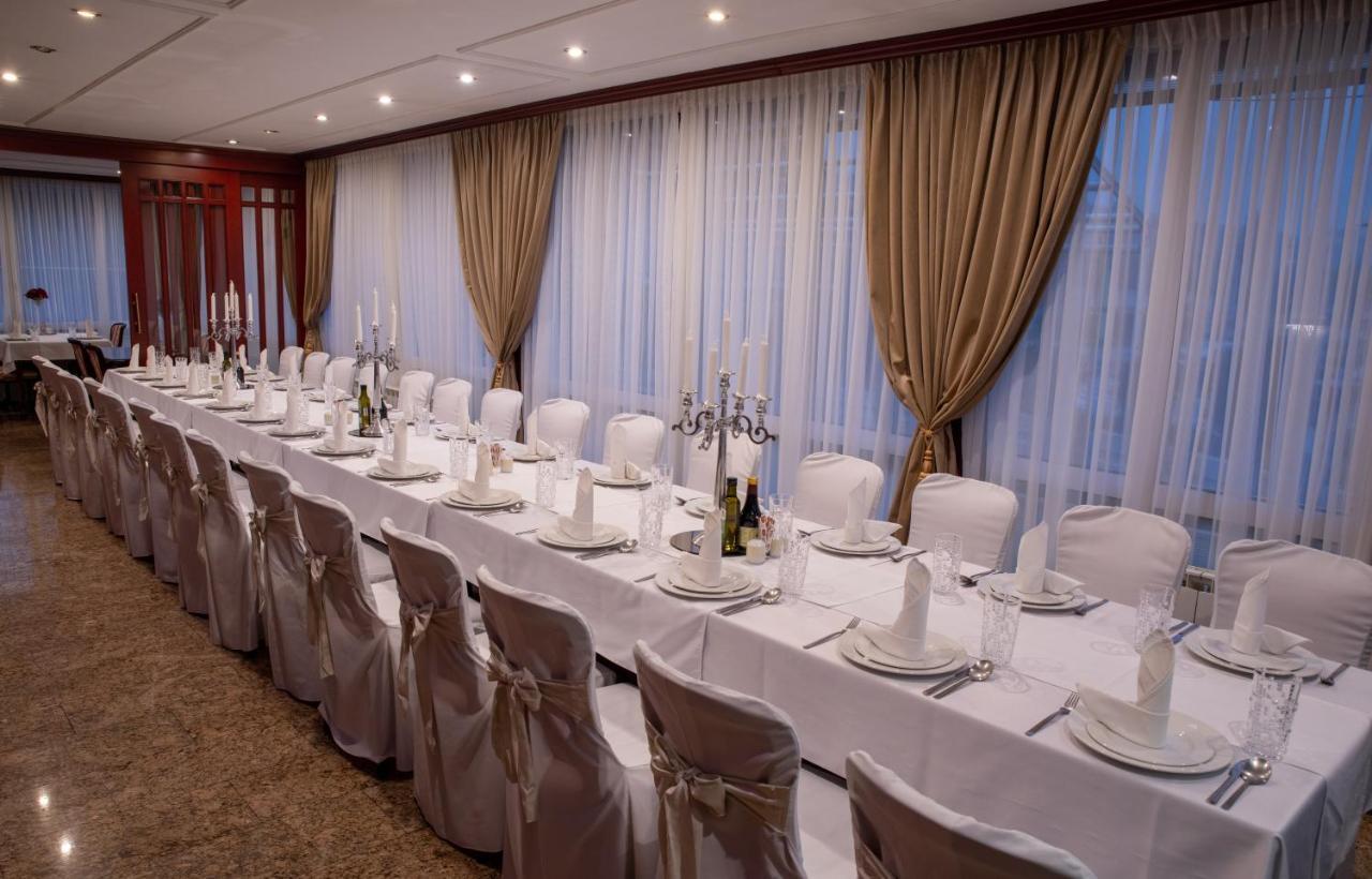 דובוי Hotel Integra מראה חיצוני תמונה