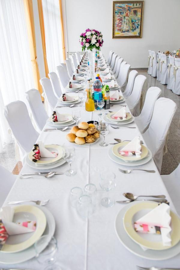 דובוי Hotel Integra מראה חיצוני תמונה