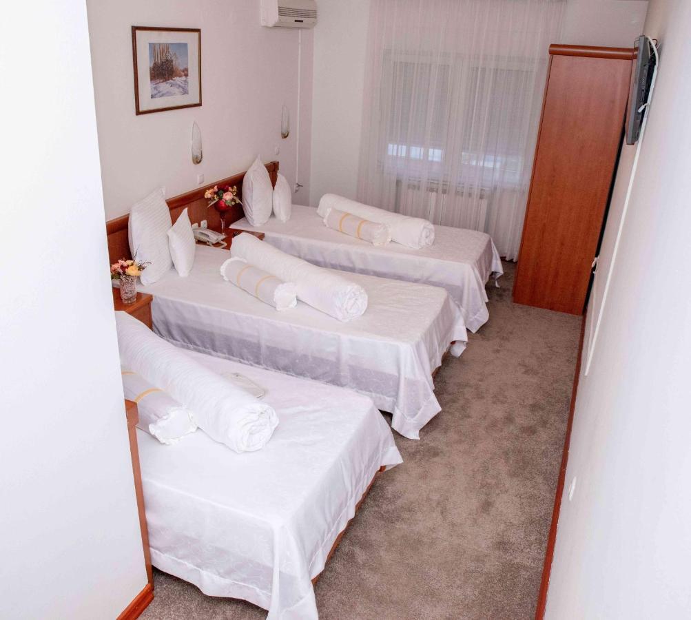 דובוי Hotel Integra מראה חיצוני תמונה